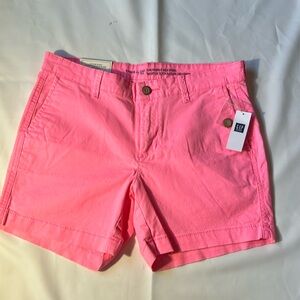 Gap Khakis Women’s Hot pink Girlfriend Short Size 2/26-NWTS